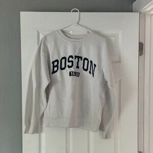 Crewneck, Size Small